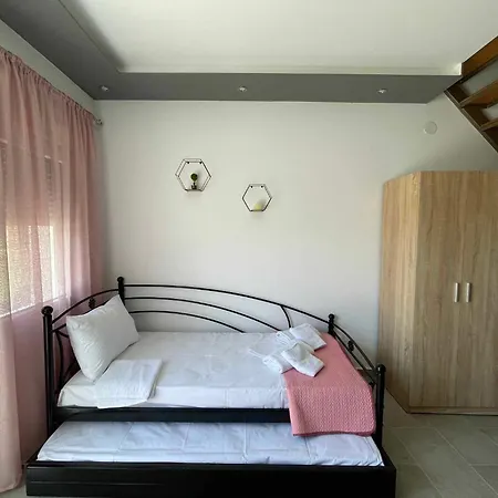 Chalkias Apartman